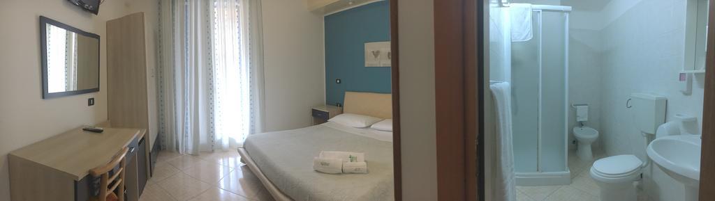 Mediterraneo Bed & Breakfast ปอซซัลโล ภายนอก รูปภาพ